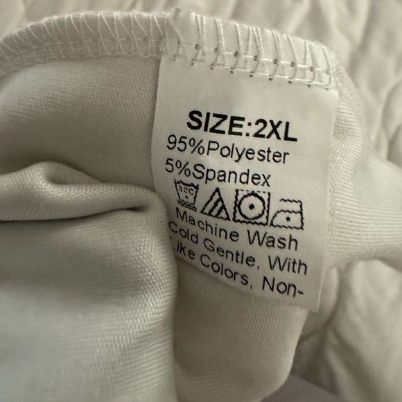 Colorful shorts - Picture 3 of 3